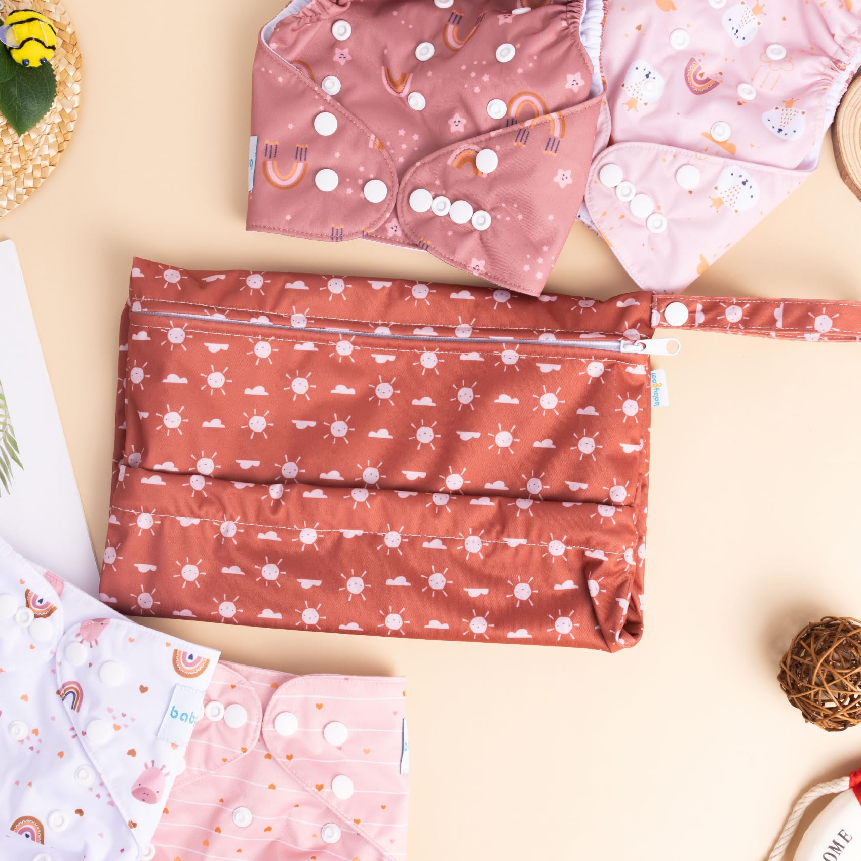 babygoal packing list shows six diapers, inserts, and a wet bag.
