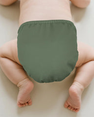 Babygoal waterproof diaper cover provides leak protection during naps and outings