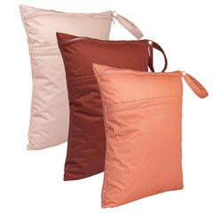 babygoal wet bag double-pocket closed keeping wet and dry items separated during trips.