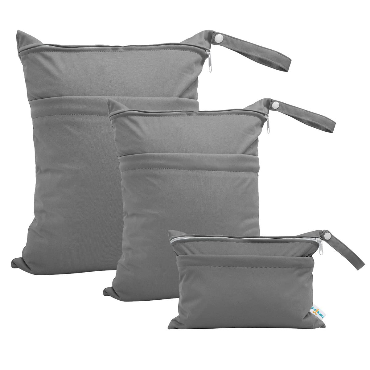 Babygoal wet bag showing two pockets with zippers for secure wet-dry separation.