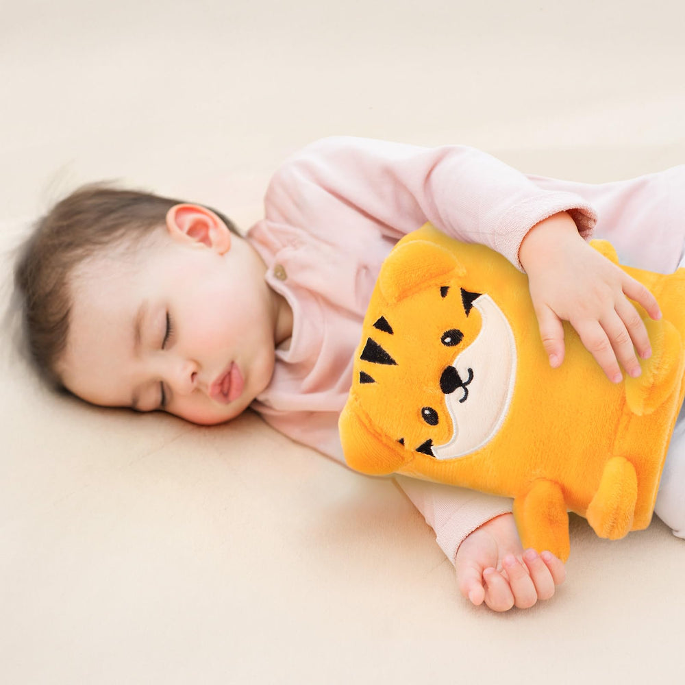 Babyhuggle hypoallergenic blanket—safe for delicate baby skin.