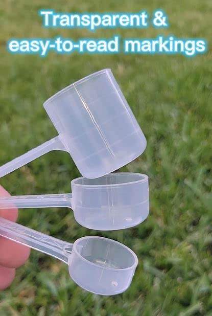Babyola scoop with measuring marks for accurate bottle prep