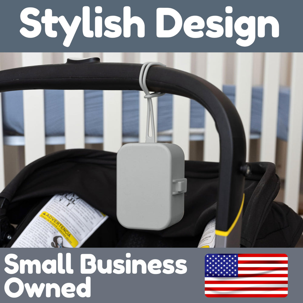 Baby's Aid silicone case protects against dust and dirt during outings.