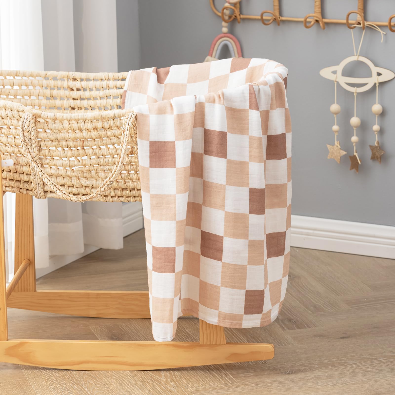 BabyWhale swaddle size 47x47 inches showing generous area for adjustable snugness.