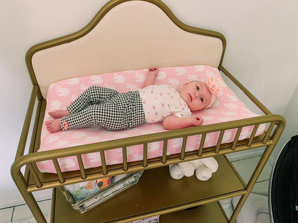 BaeBae Goods 4-pack packaging highlights ready-to-use covers for busy parents.