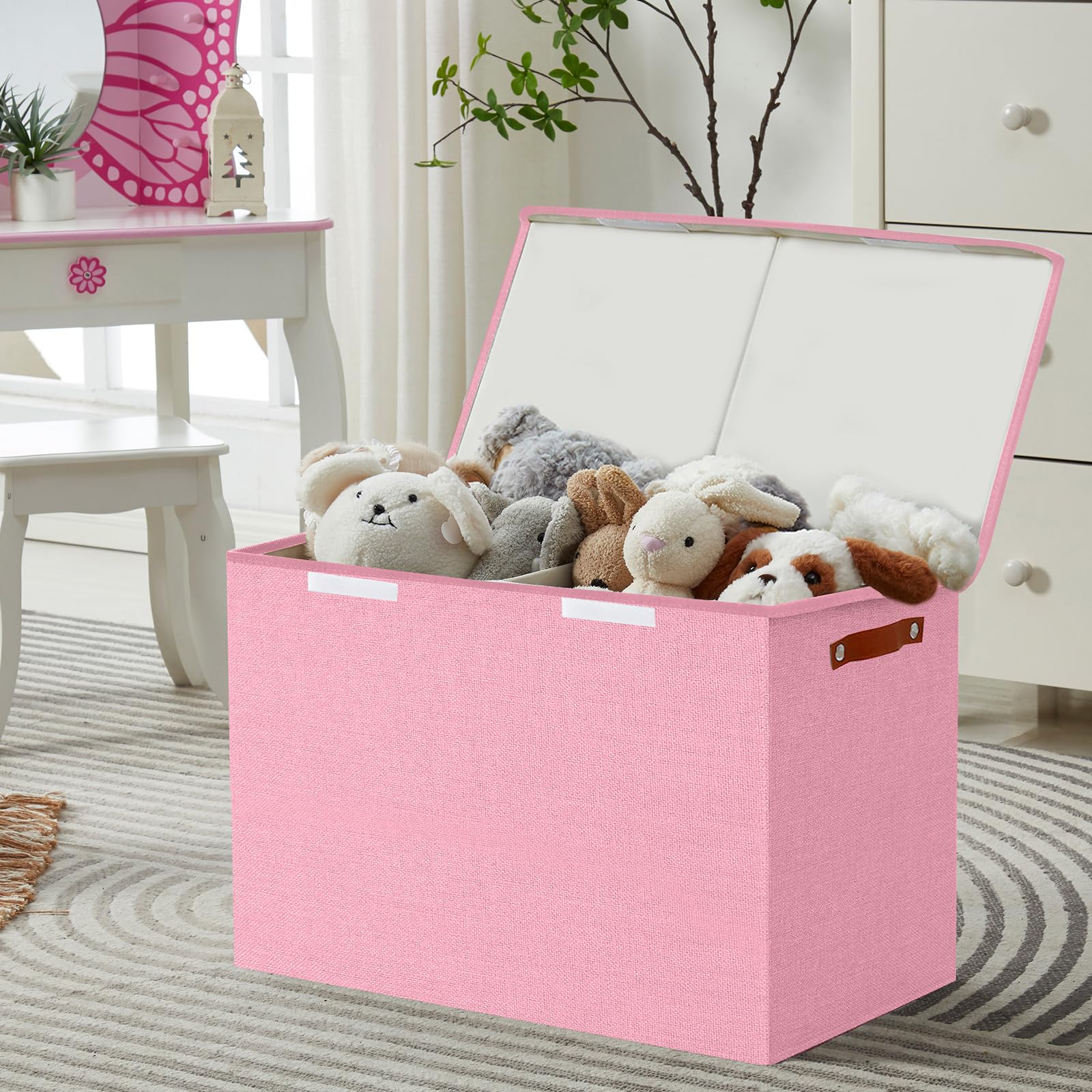 Bagnizer toy storage box with dust cover protects belongings from dust.