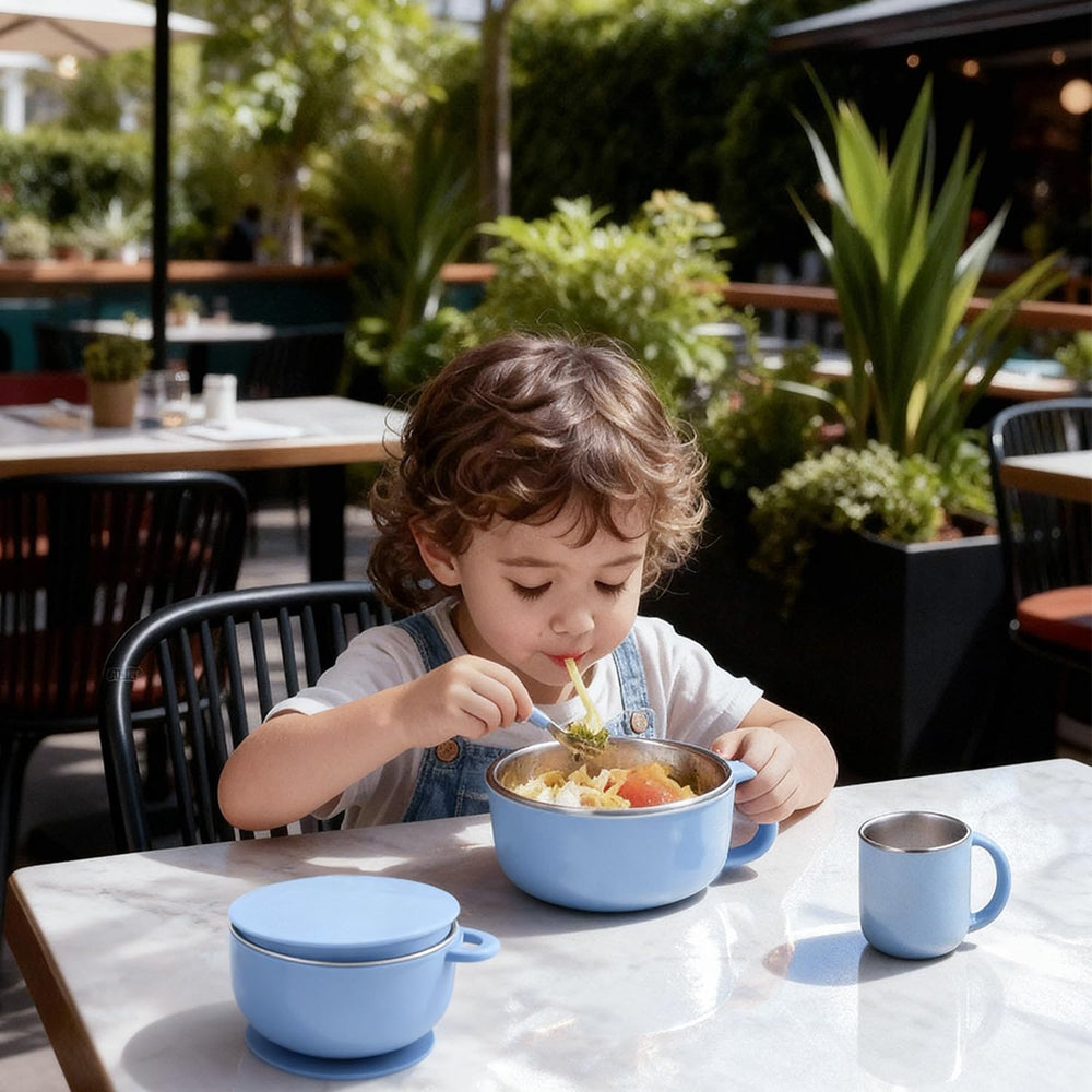 Bakpoco Kids Dinnerware Set blue-colorway offers cheerful design for kids.