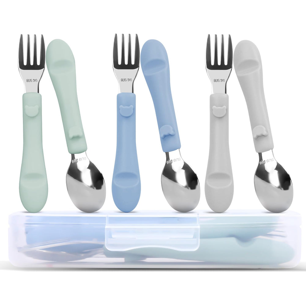 Bakpoco toddler utensils case keeps accessories organized for on-the-go meals.