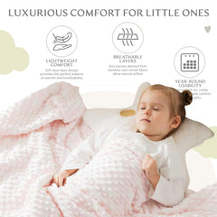 Bamboo Little Ultra-Soft Blanket stroller-usage shows lightweight warmth without overheating.