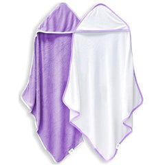 BAMBOO QUEEN baby hooded towel white close-up shows plush softness after bath.