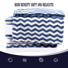 BAMBOO QUEEN baby washcloths in navy white laid flat for gentle skin care
