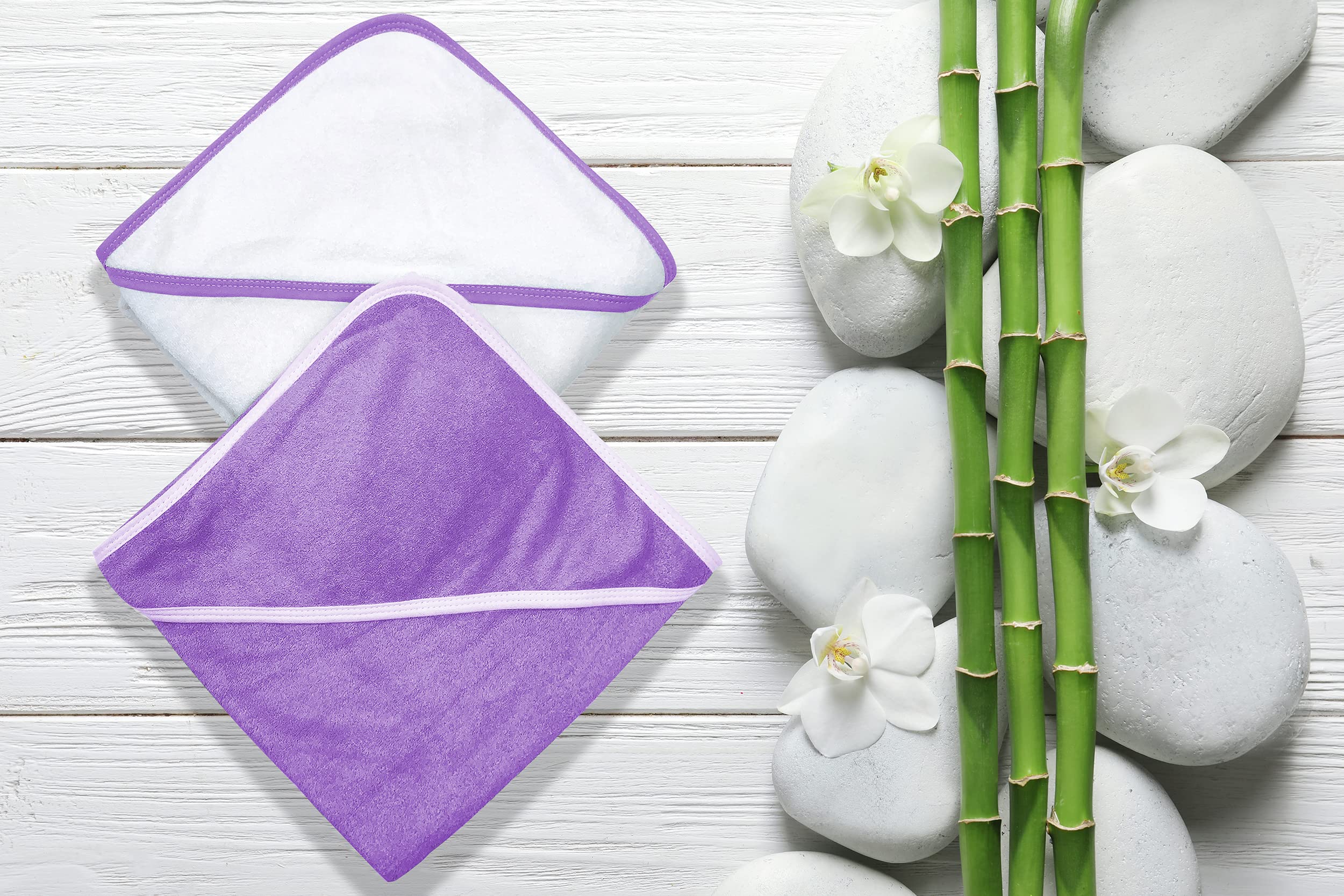 BAMBOO QUEEN bamboo-rayon close-up; extra-thick 500 GSM fabric delivers warmth and absorbency.