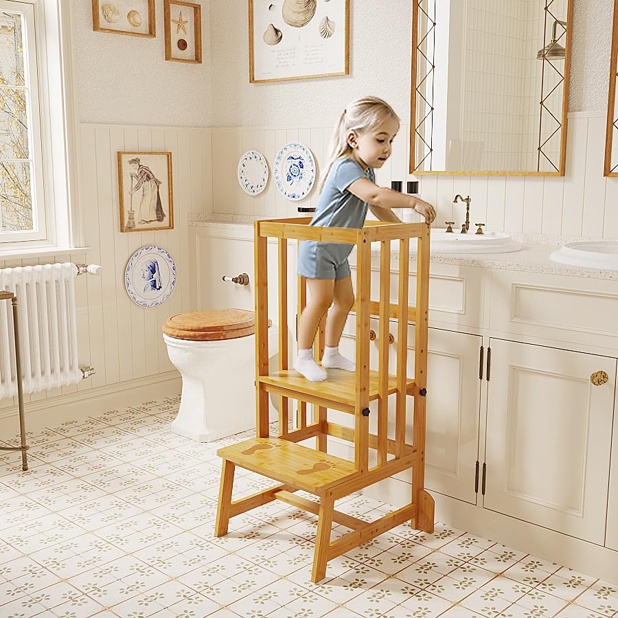 BAMBOOHOMIE kitchen counter-height adjustment enables active parent-child collaboration.