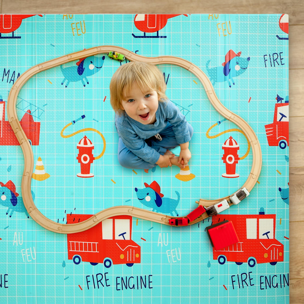 BAMMAX reversible padding offers two cozy sides for varied play