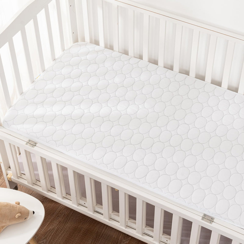 Bamuho soft cotton top layer close-up shows baby-friendly texture.