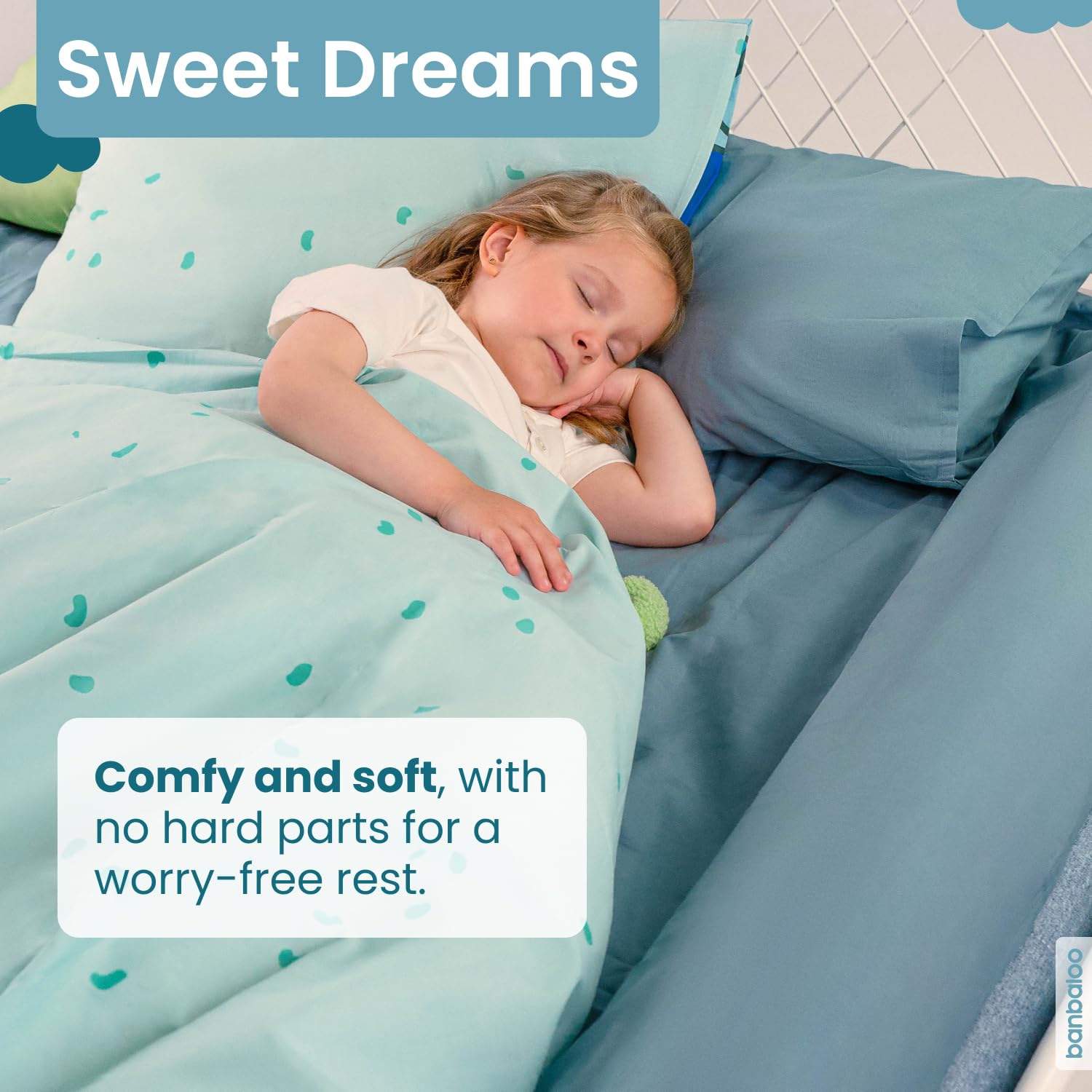 BANBALOO bed bumper toddler sleep scene demonstrates boundary awareness.