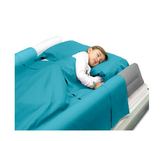 Banbaloo inflatable bed bumper on bed provides child fall protection during sleep.