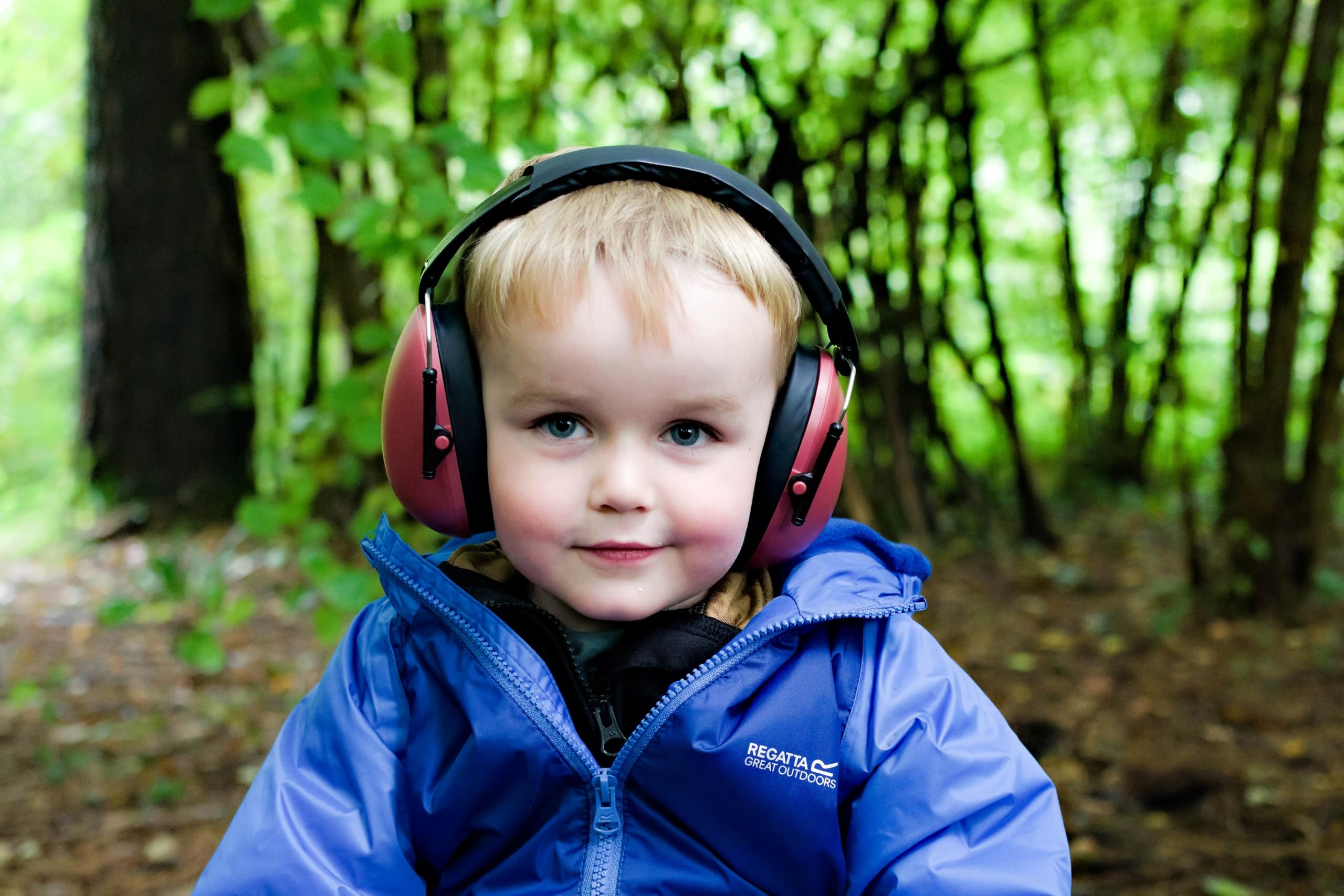 BANZ Kids Earmuffs Maroon packaging highlights compact, travel-friendly design