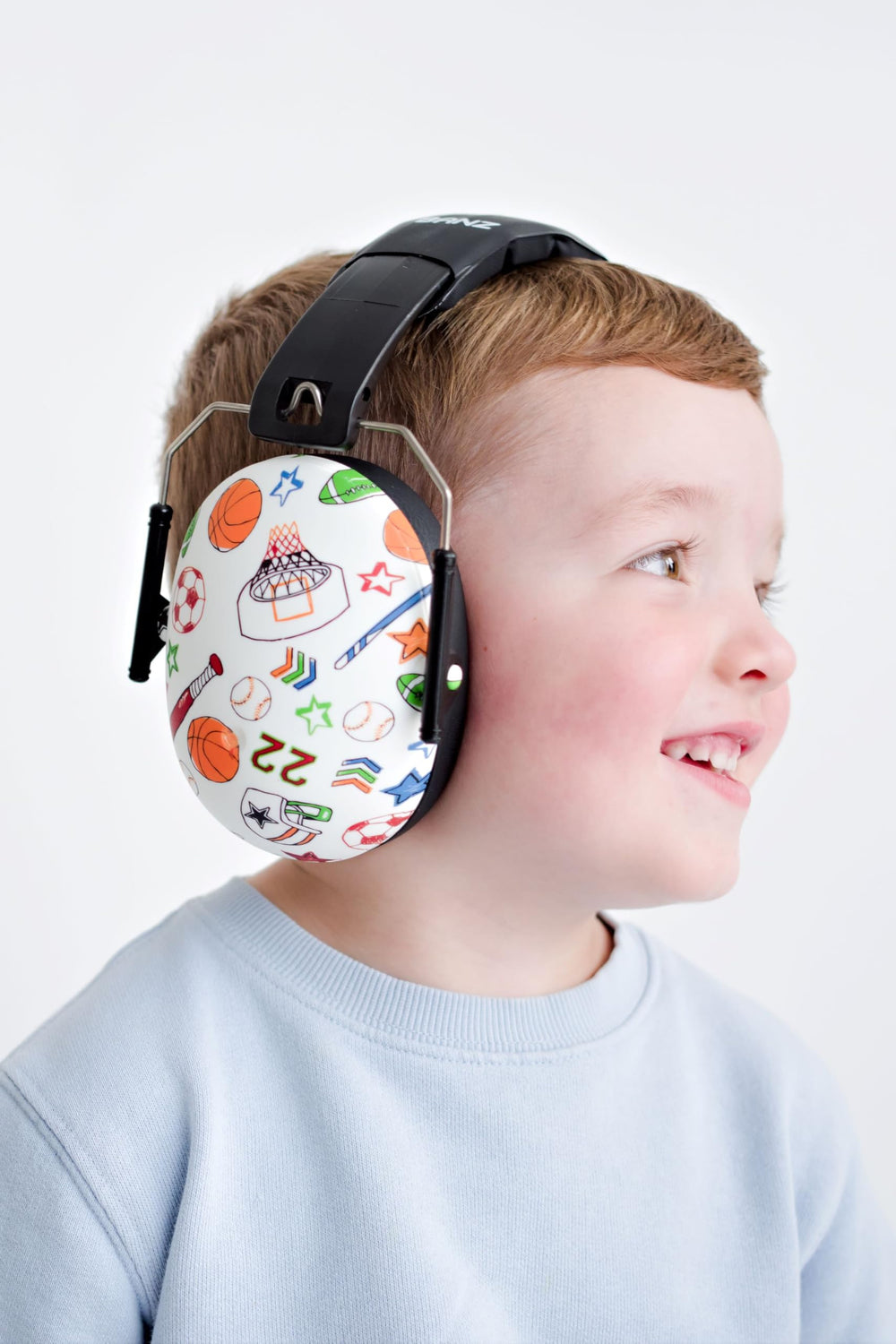 BANZ lightweight earmuffs at 190g for easy travel.