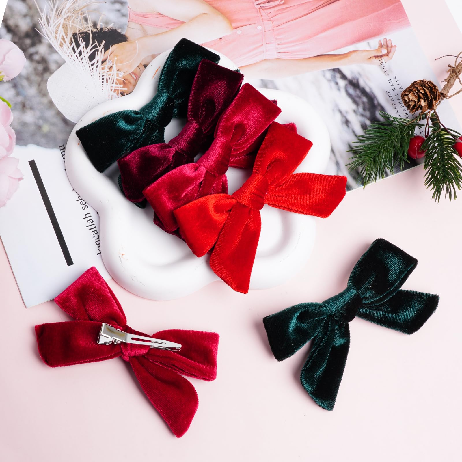 Baotongle velvet bow green closeup highlights plush texture and easy attachment.