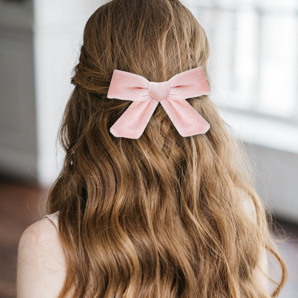 Baotongle velvet bow kids wearing during party or school photos.
