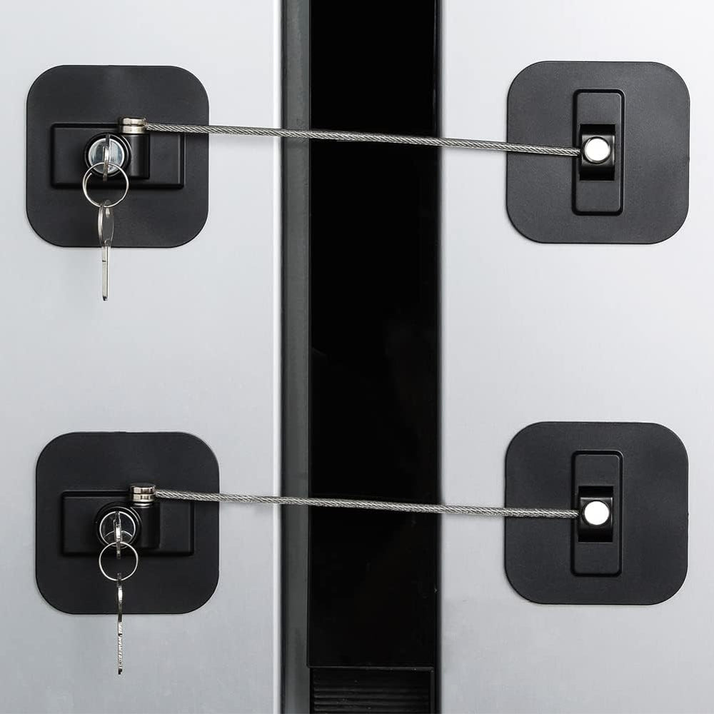 BAOWEIJD fridge lock 2-pack with keys secures doors for child safety.