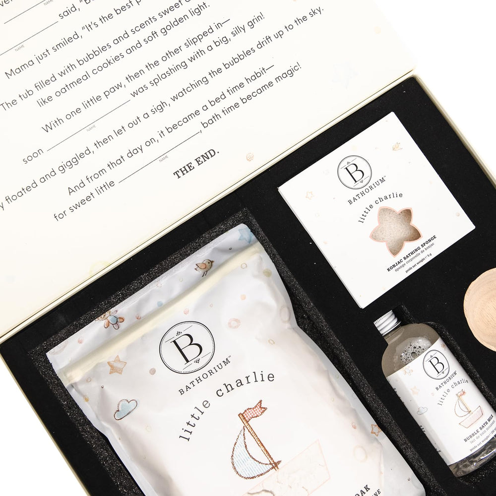 Bathorium Little Charlie konjac sponge delivers soft cleansing.