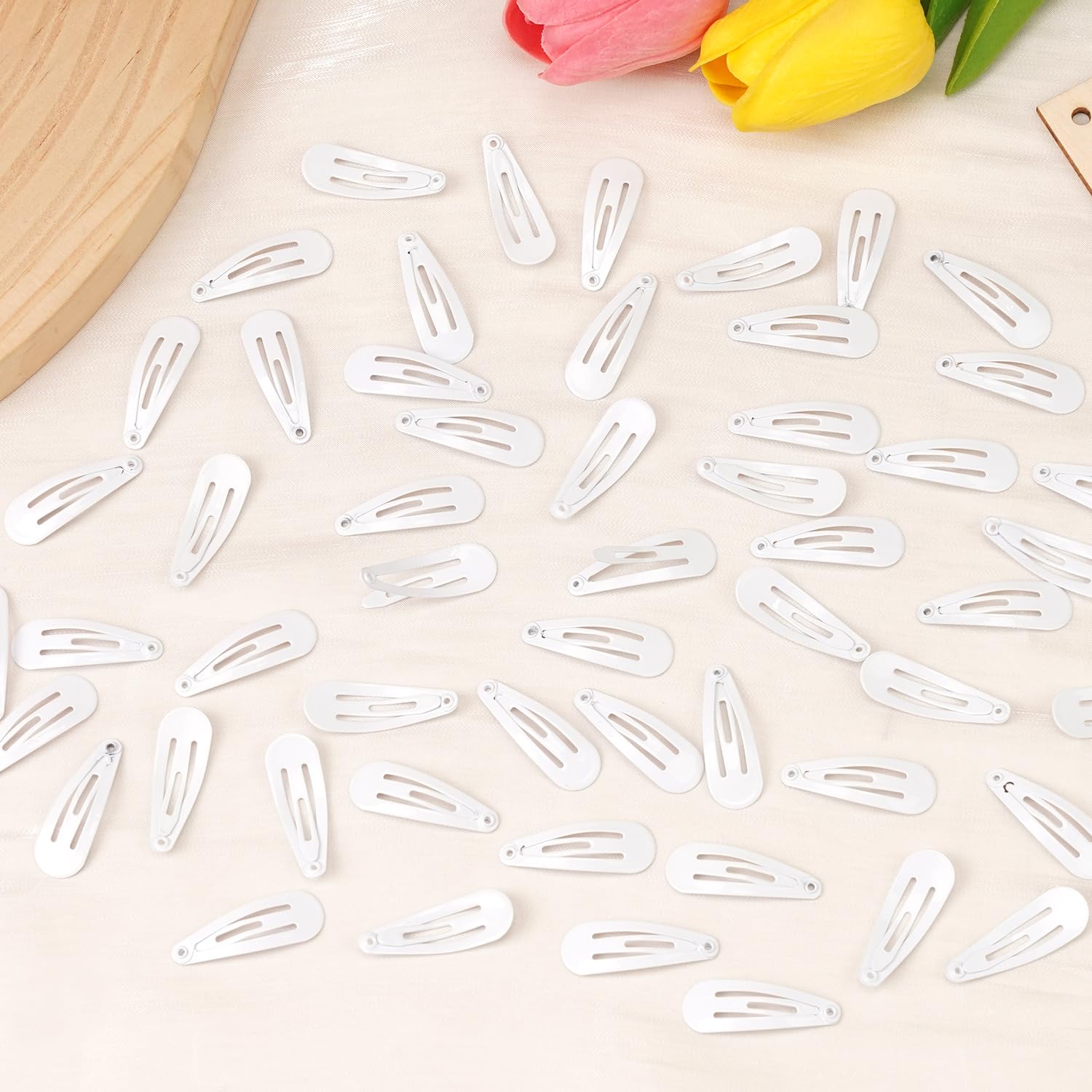 BBGifts baby girl hair clip in action keeps hair away from eyes during play.