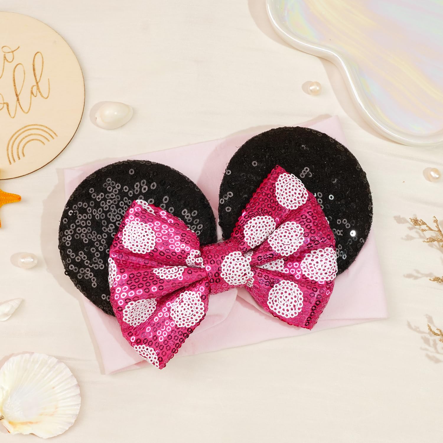 BBGifts toddler-friendly headband stays comfortable during play