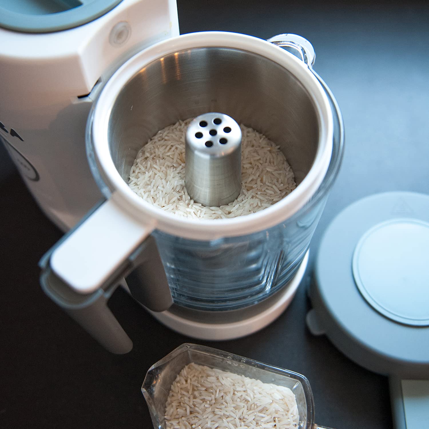 BEABA Babycook Neo batch cooking setup for preparing multiple meals efficiently.