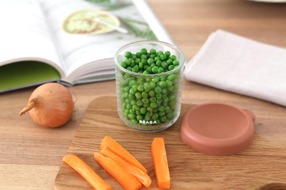 BEABA glass jars are dishwasher and freezer safe for convenient storage