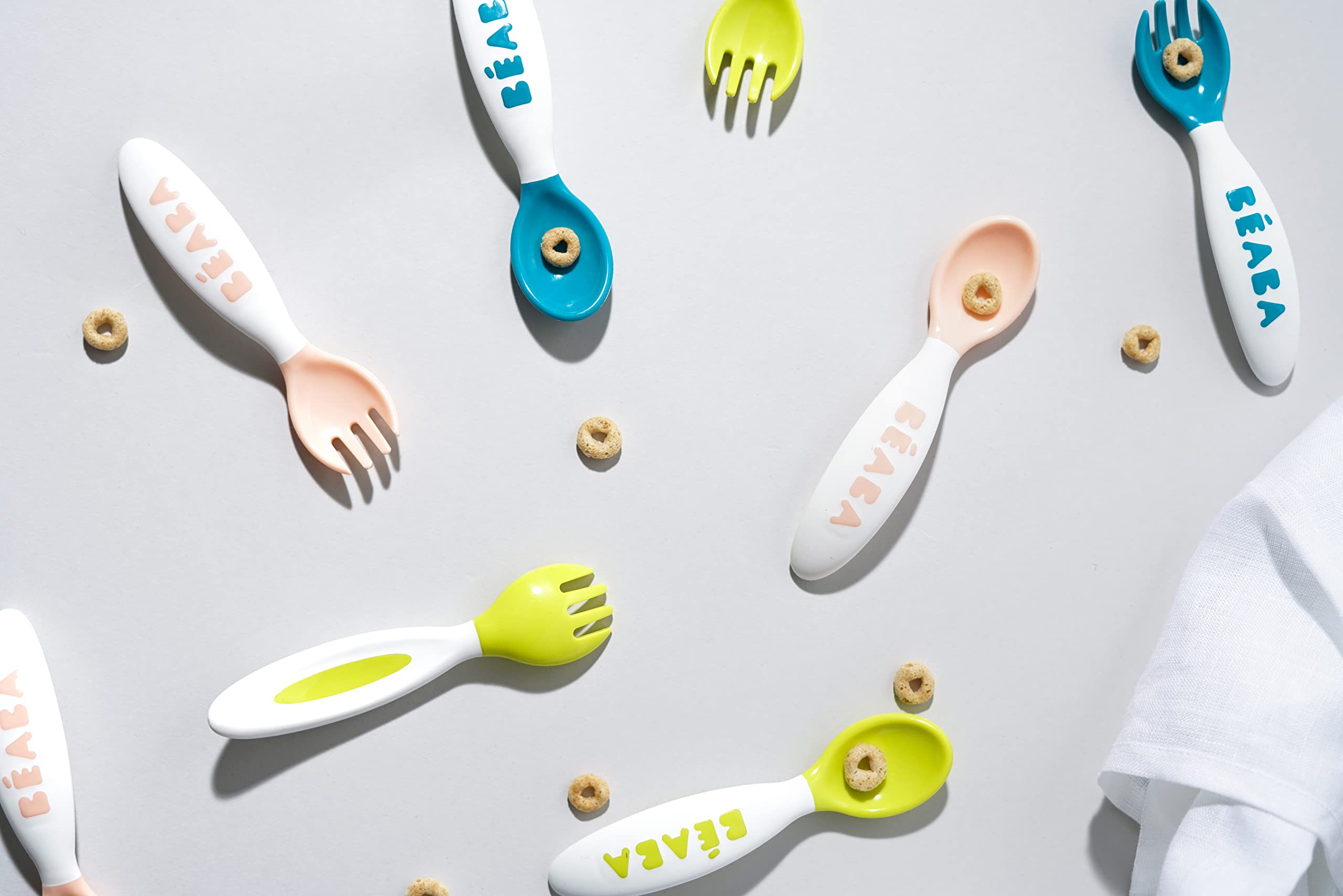 BEABA easy-grip design supports confident self-feeding moments