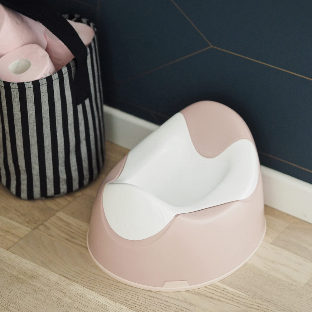 BEABA Ergonomic Training Potty rose compact travel design supports easy packing and storage.