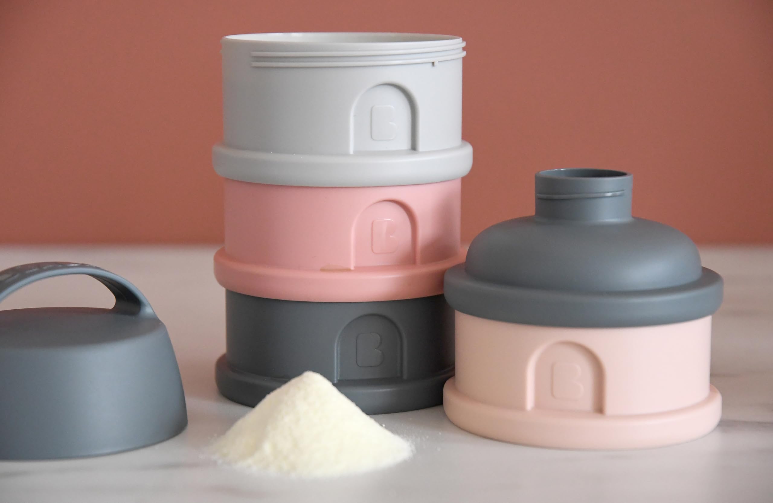 BEABA Rose formula and snack container airtight lids prevent leaks during transport