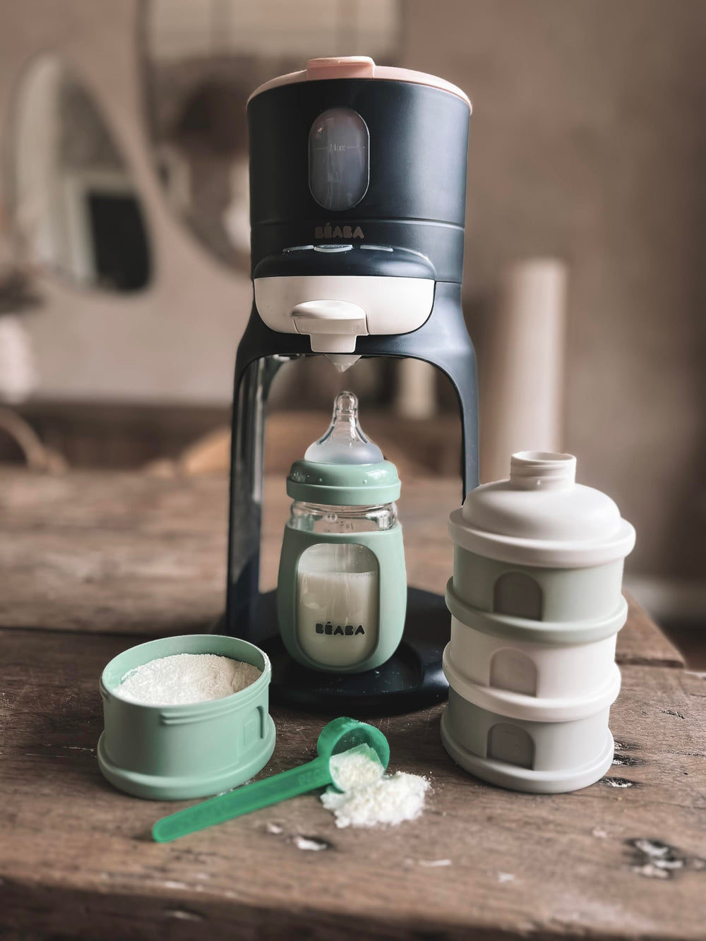 BEABA sage made-in-France quality supports reliable feeding on the go