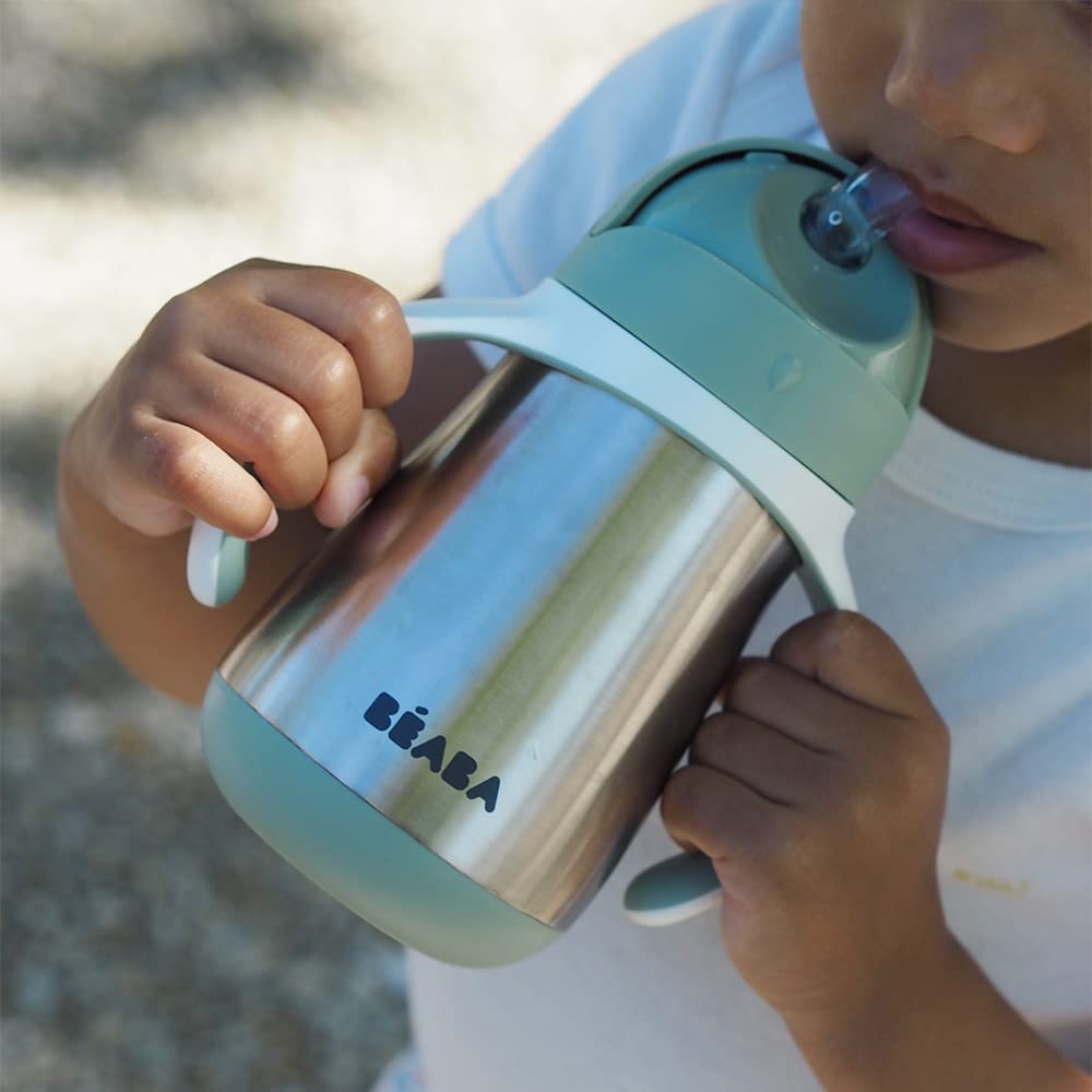 Beaba sippy cup sage insulated keeps liquids cold up to 10 hours.