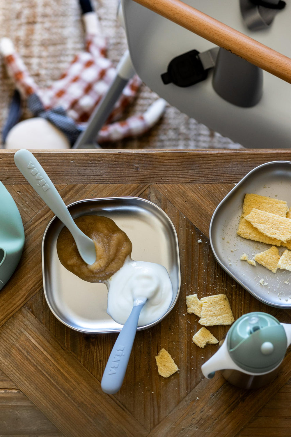 BEABA travel case keeps spoons protected and ready in your diaper bag.
