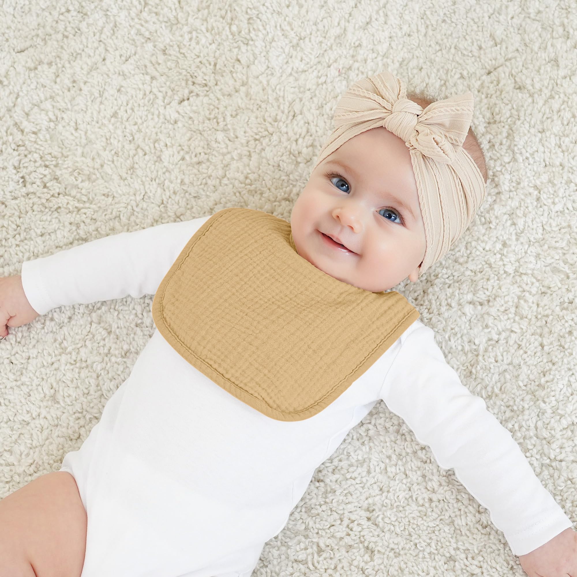 Bearmoss bibs are machine washable and quick to clean after messes
