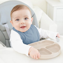 Bearmoss bib absorbent drool demonstrates effective mess catching during teething and feeding.