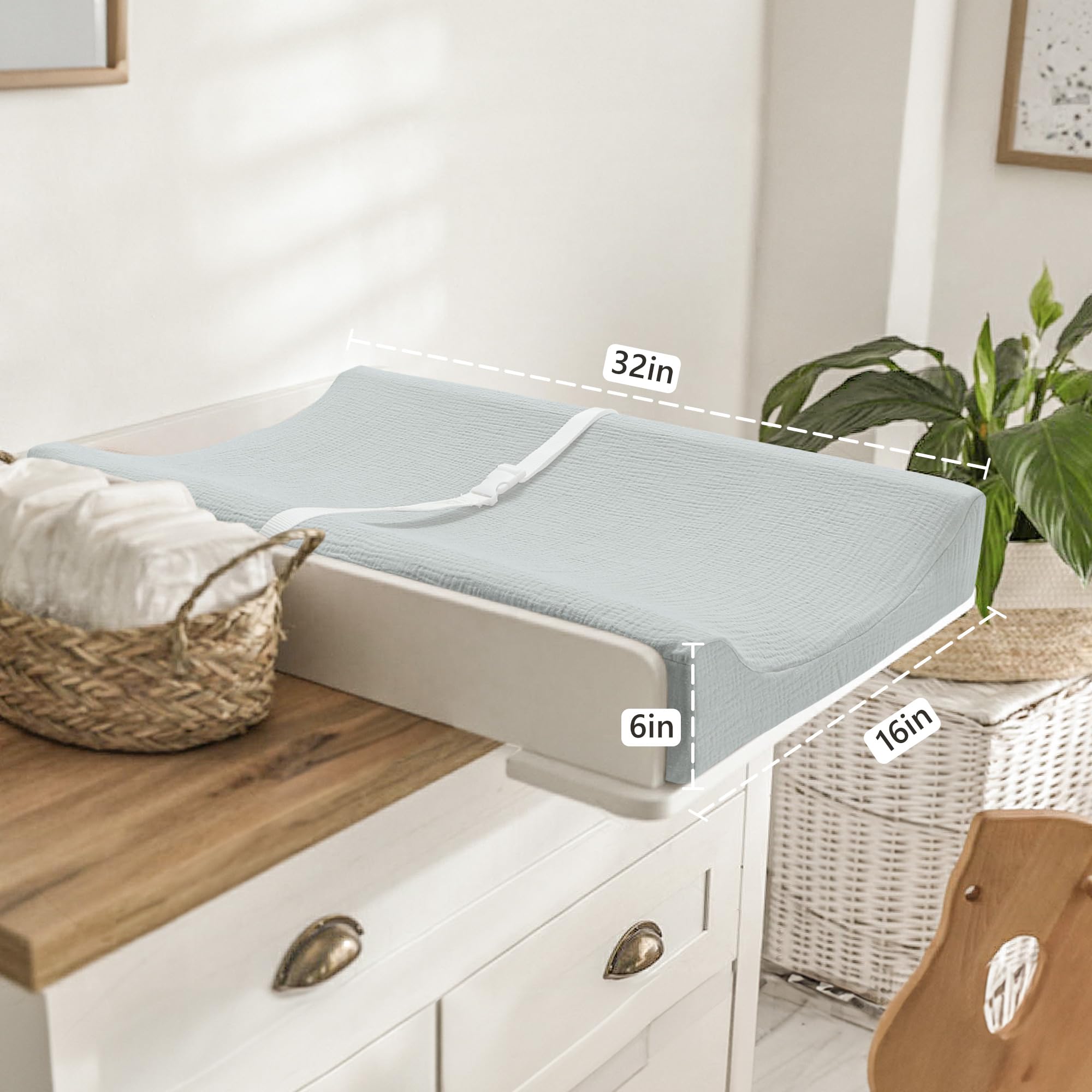 Bearmoss changing pad cover is machine washable for easy care and quick turnaround