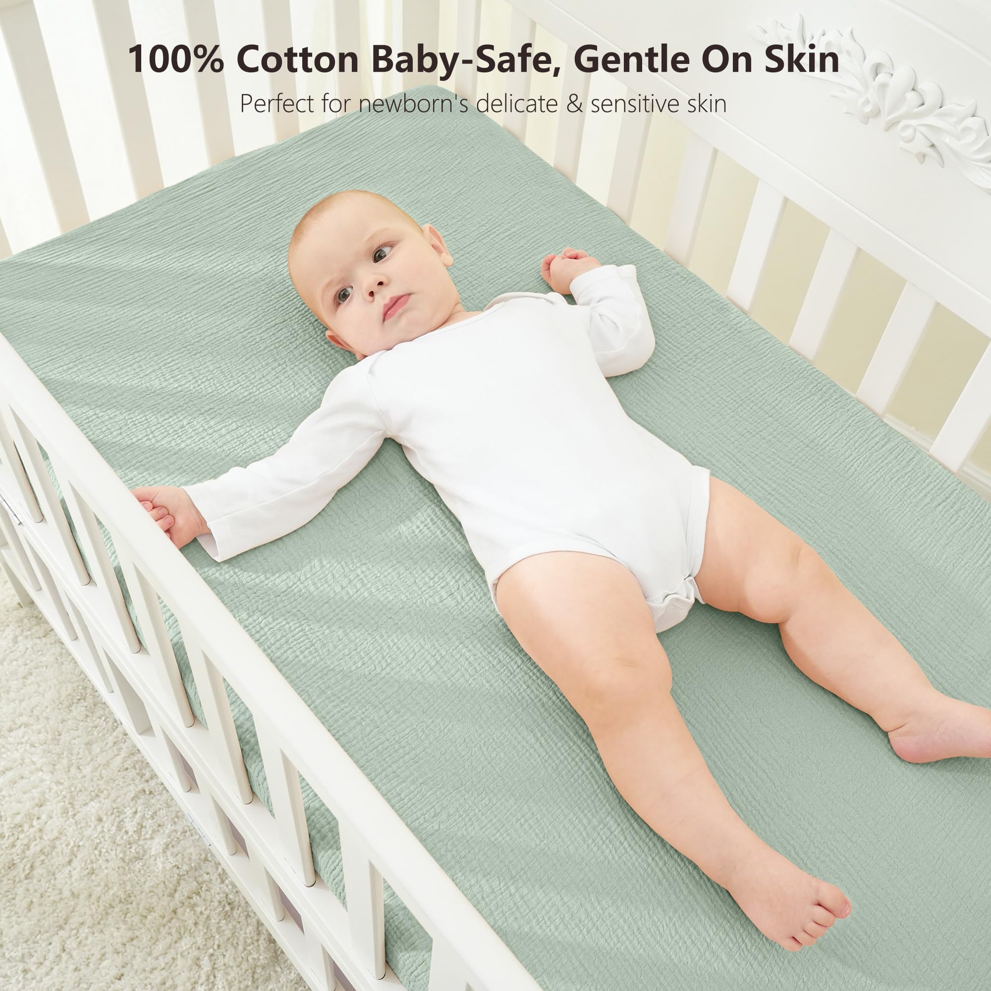 Bearmoss muslin crib sheets showing 360° elastic fit for secure mattress hug.