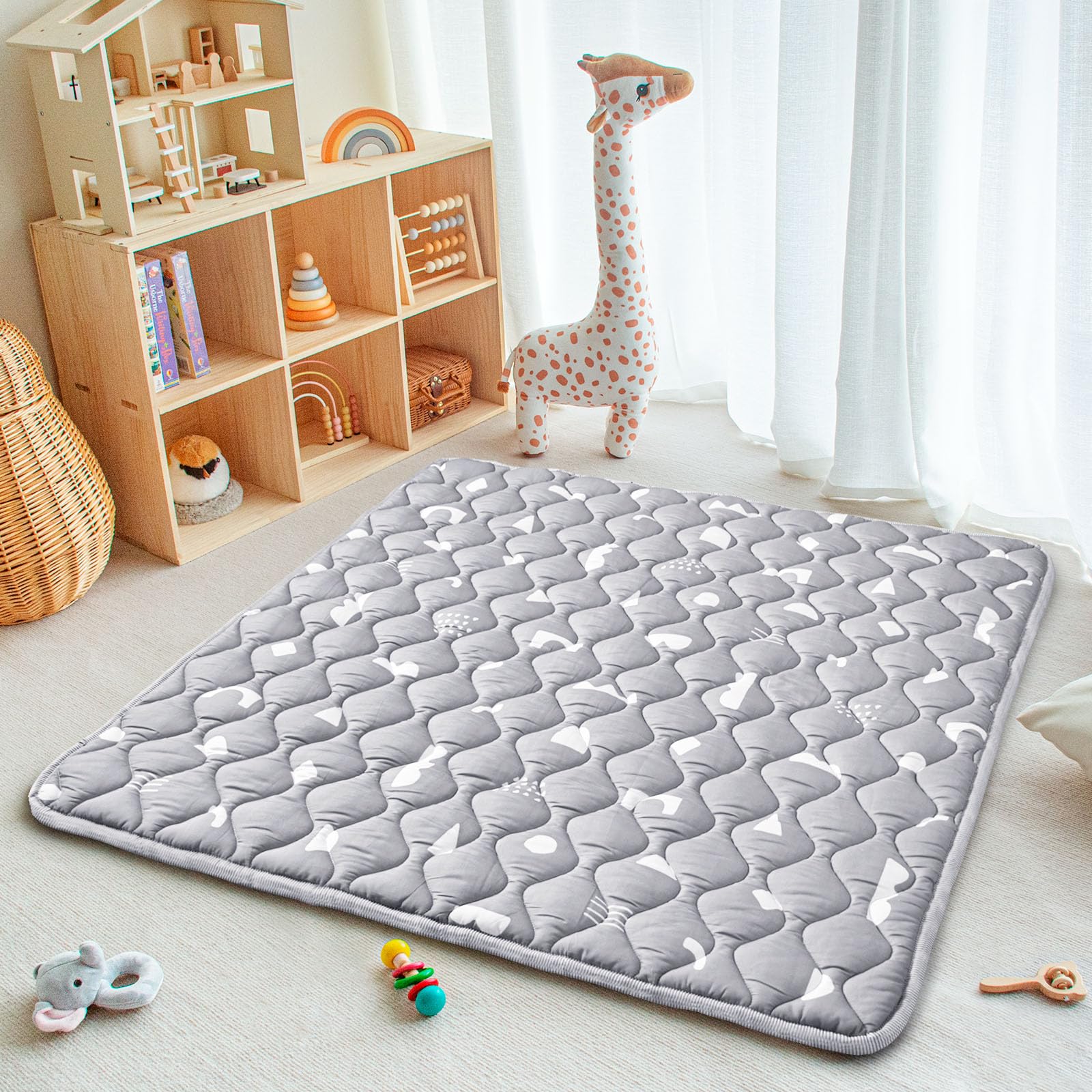 Beavtaens Baby Play Mat design-pattern adds visual appeal during playtime