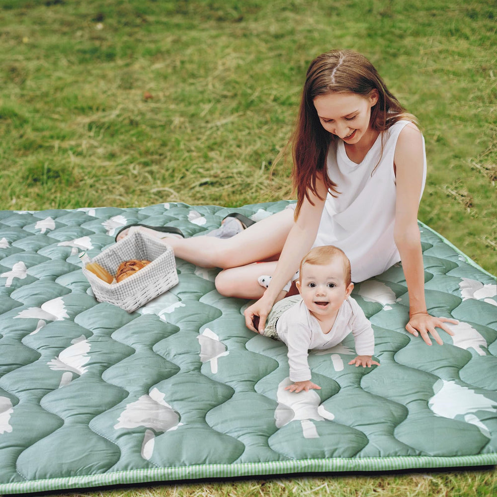 Beavtaens tree-design pattern showcases cozy, inviting activity space.