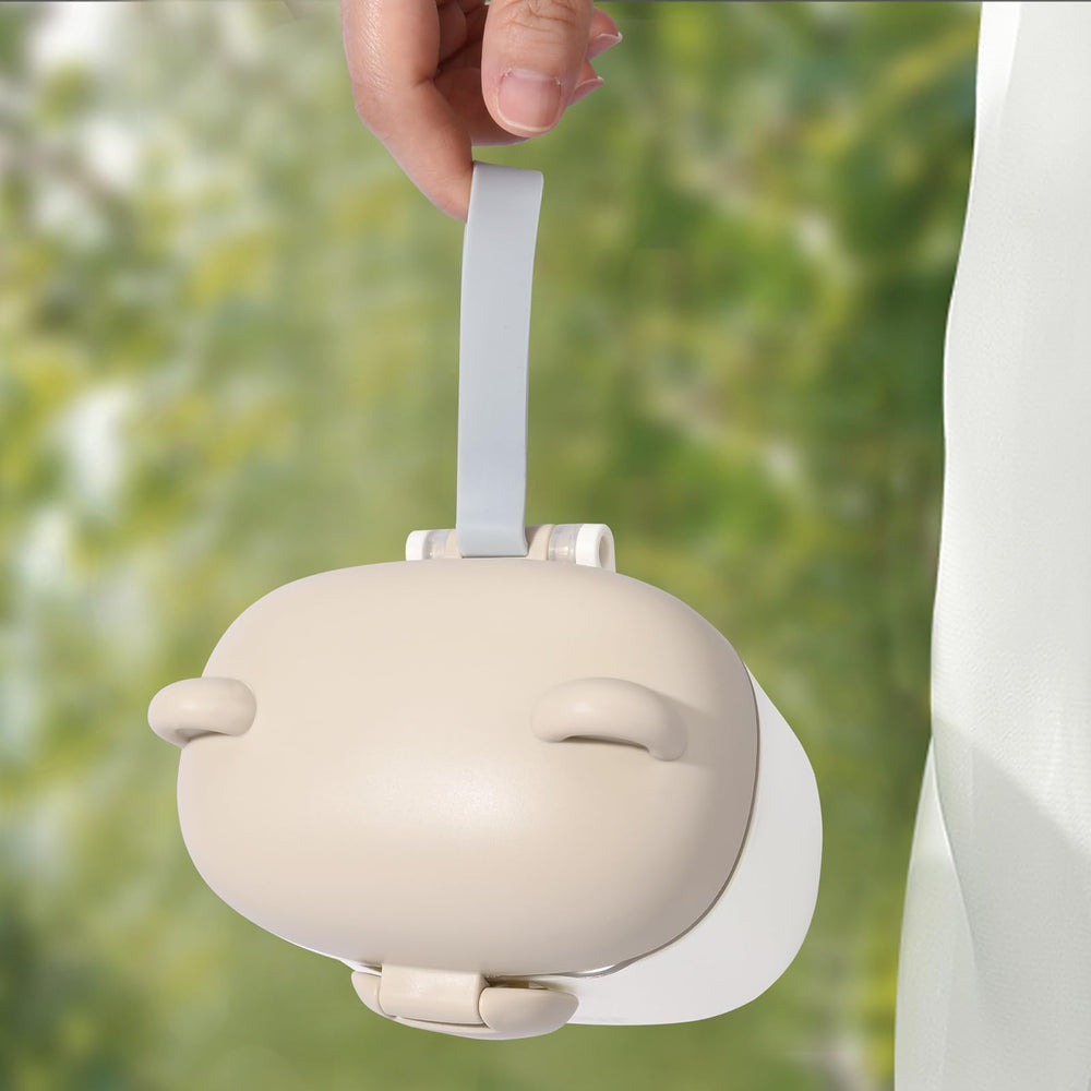 Bebamour 450ml capacity container supports multiple feeds on trips