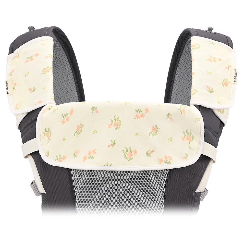 Bebamour drool pad on left strap protects straps from drool.