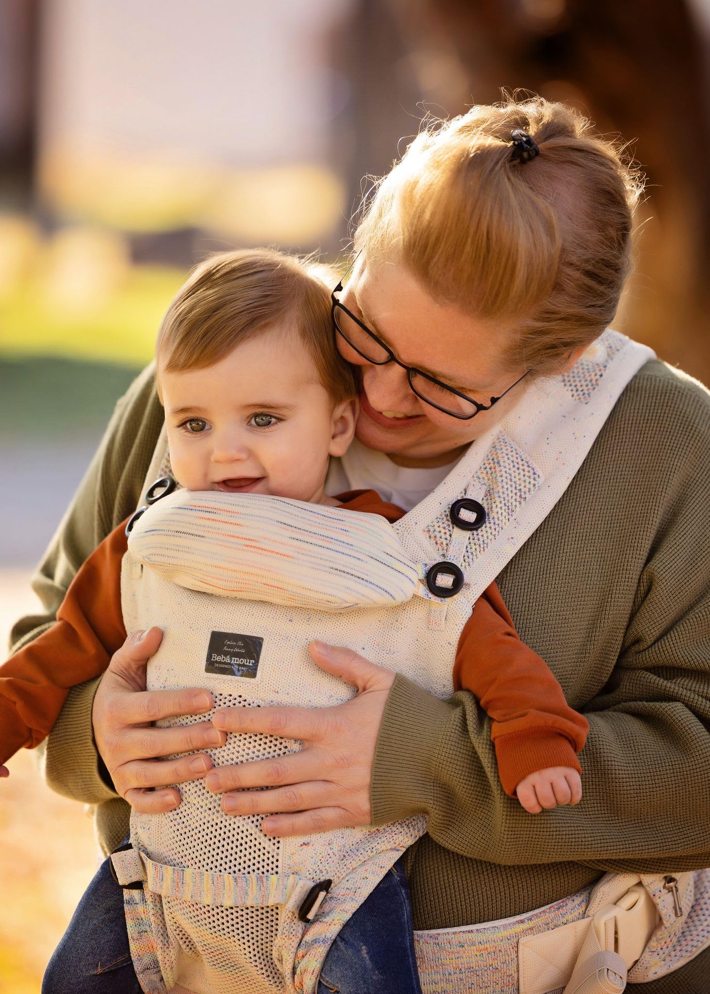 Bebamour Knit Baby Carrier lightweight design keeps you moving through errands.