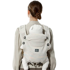 Bebamour Knit Baby Carrier skin-friendly material feels soft against baby's skin.