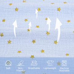 BEBE FAVOUR hooded towel keeps baby's head warm during drying.