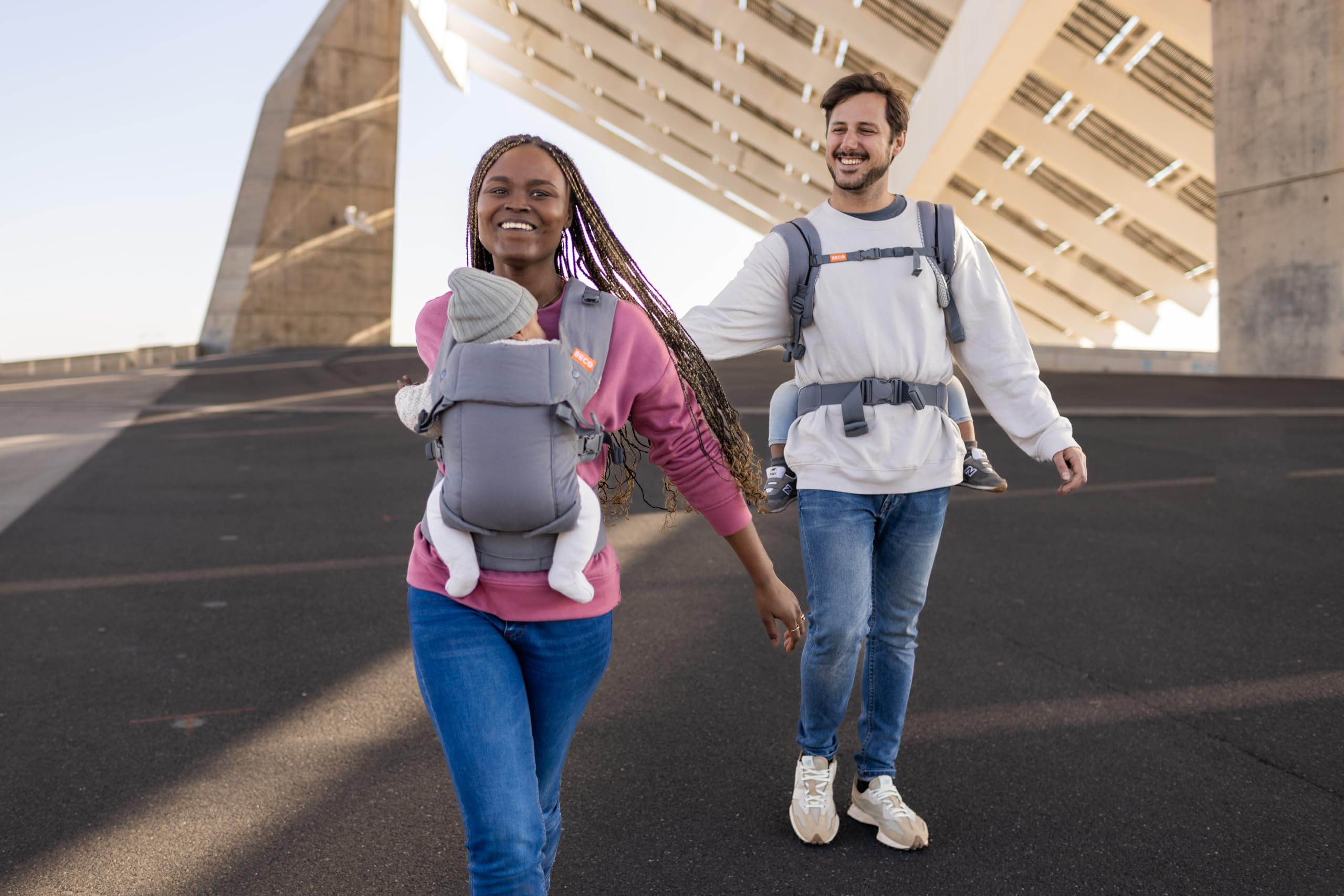 Beco Gemini weight range 7–35 lbs shows growth with baby