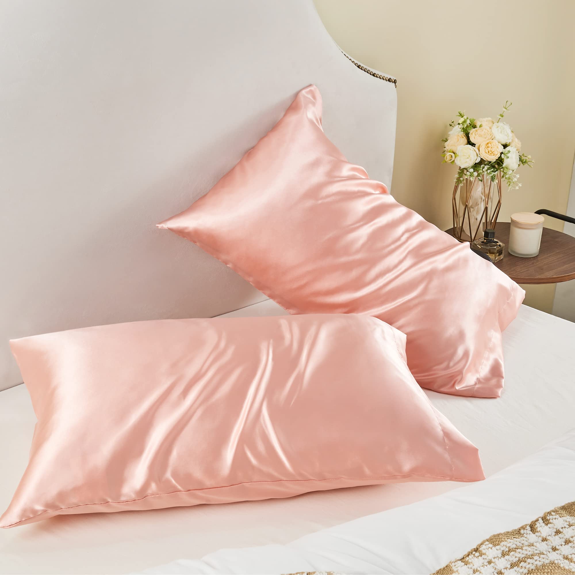 BEDELITE packaging with two pillowcases in a gift-ready box